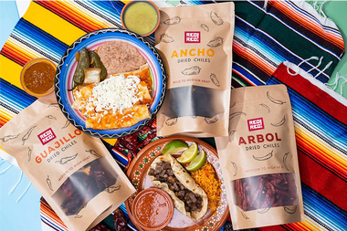 Dried Mexican Chiles 3-Pack – Ancho, Guajillo & Arbol Peppers image 5